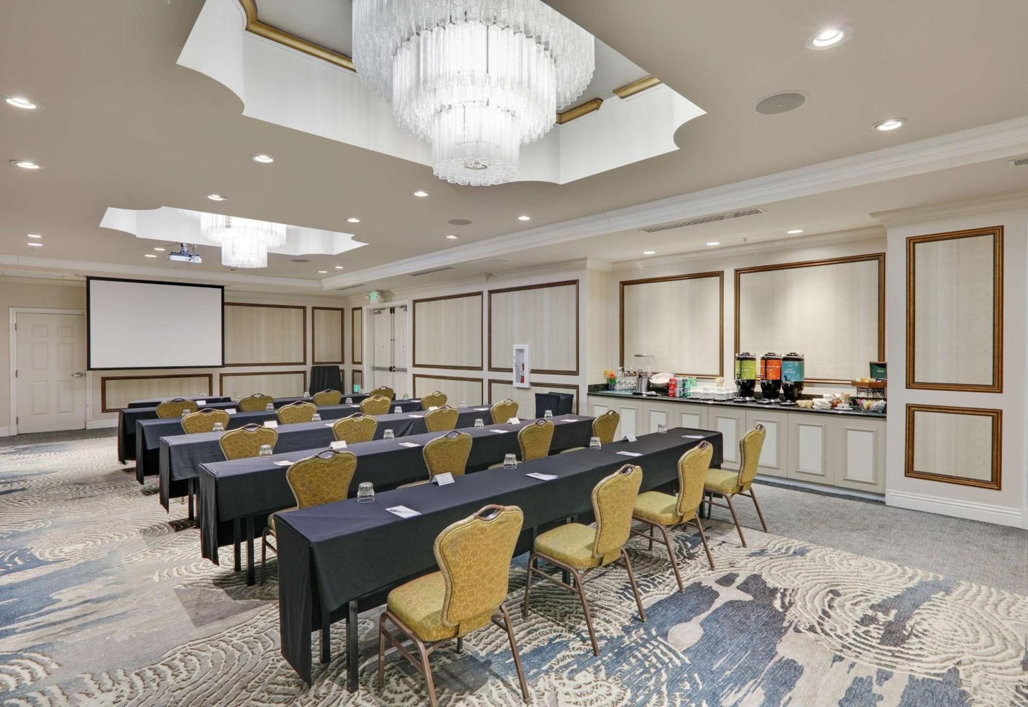 Hilton Garden Inn San Diego Del Mar Екстер'єр фото